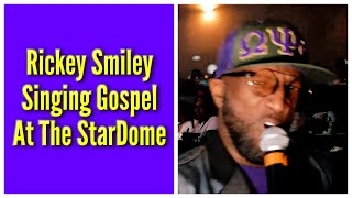 Singing Gospel At The StarDome | Rickey Smiley Karaoke Night