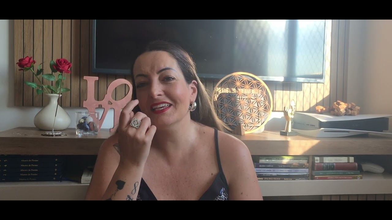 Formas de se camuflar a vida. Eu maior e Eu menor. 