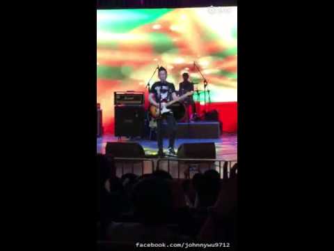 《光辉岁月》黄贯中2016青岛演唱会