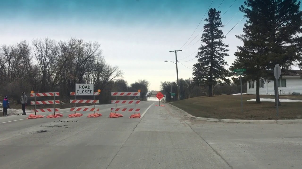 Flooding Closes Highway 75 At Climax, MN YouTube