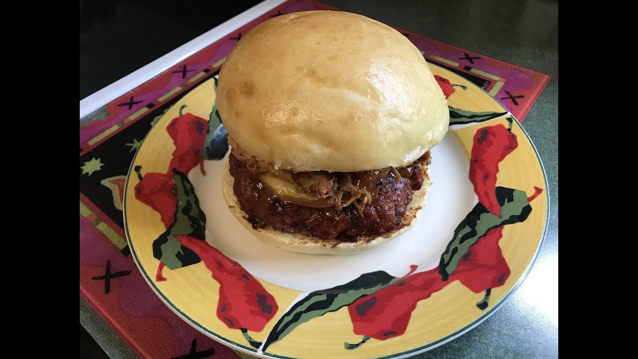 Smoky Ribs BBQBurger Contest Entry (Piggy Burger) YouTube