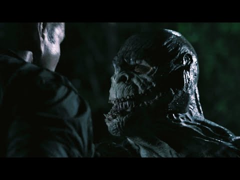 Creature 2011 Film Explained in Hindi ( The Stranger Man Explained )