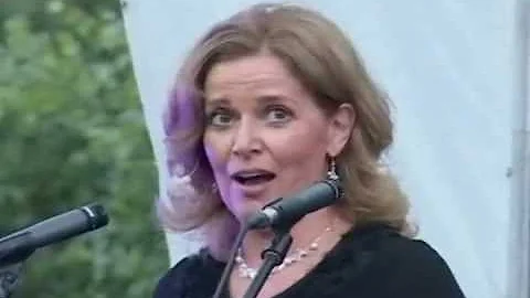 O Mio Babbino Caro - Jackie Pittman
