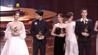 Phạm Thừa Thừa Fan Chengcheng & Trương Tịnh Nghi Zhang Jingyi Interaction at Weibo Movie Night 2022