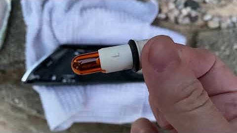 Mini Cooper - Side Marker Housing and Bulb Fix - EASY! Blinker Turn Signal  Replacement-2012 Clubman