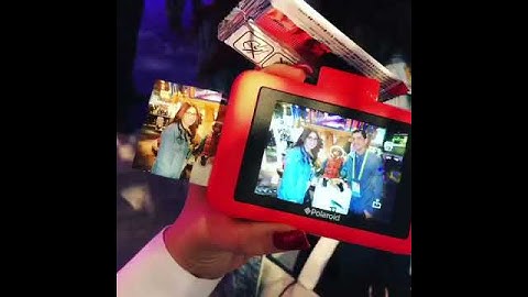 Polaroid digital camera with printer at CES 2017