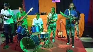#Kambabengamusic 🎸🎸🎸@Kamba Tv Olympics sya guitar @Nunguni Land mine @Musuke live same stage🔥🔥🔥