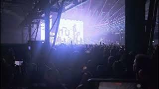 ONE OK ROCK - C U R I O S I T Y (with Paledusk) - Live München 2025 (Zenith)