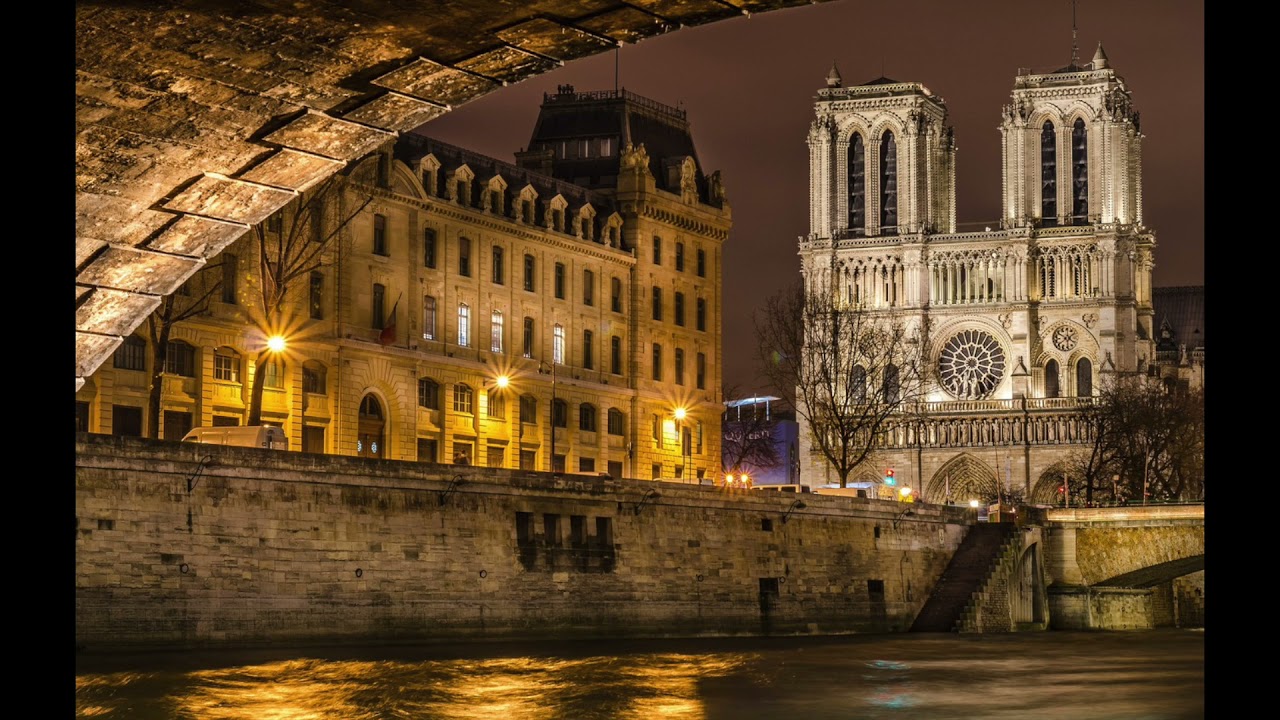 Evgeny NESTERENKO sings CONFUTATIS from "Messa da Requiem" by Giuseppe Verdi in Notre-Dame de Paris