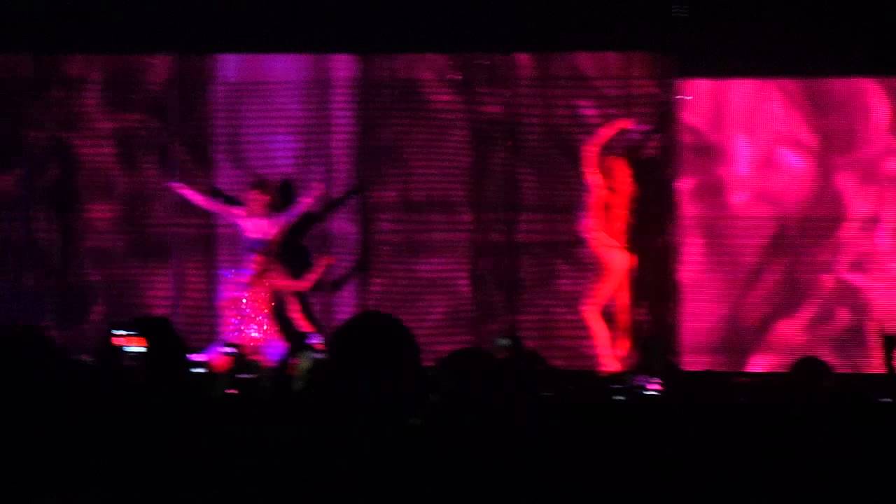 Beyonce partition live birmingham 24th feb 2014 YouTube