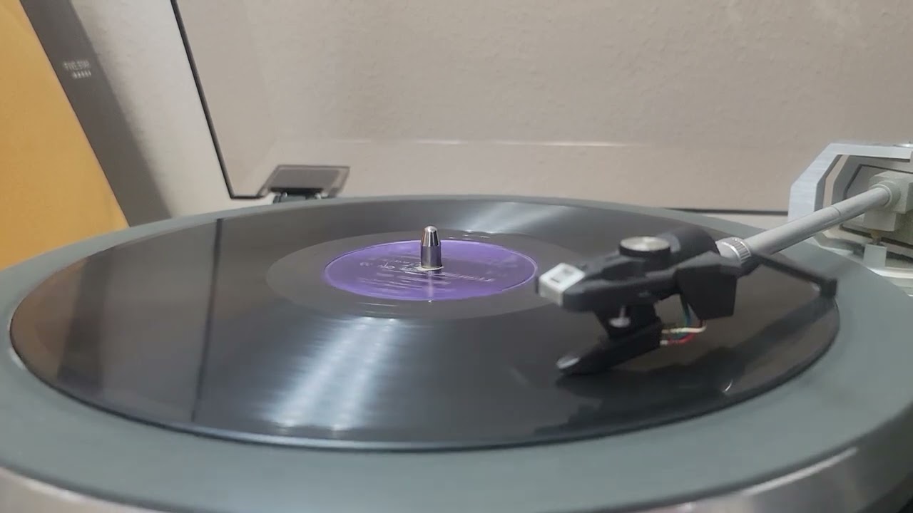 TRIO VEGABAJENO Tu No Seras Dichosa LATIN 78 RPM Bolero (SAMPLE)