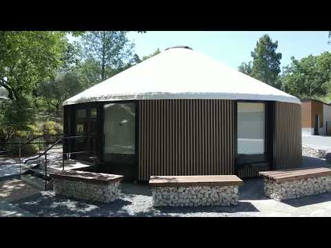 YOURTALPINE : Construction de Yourtes en bois et zinc