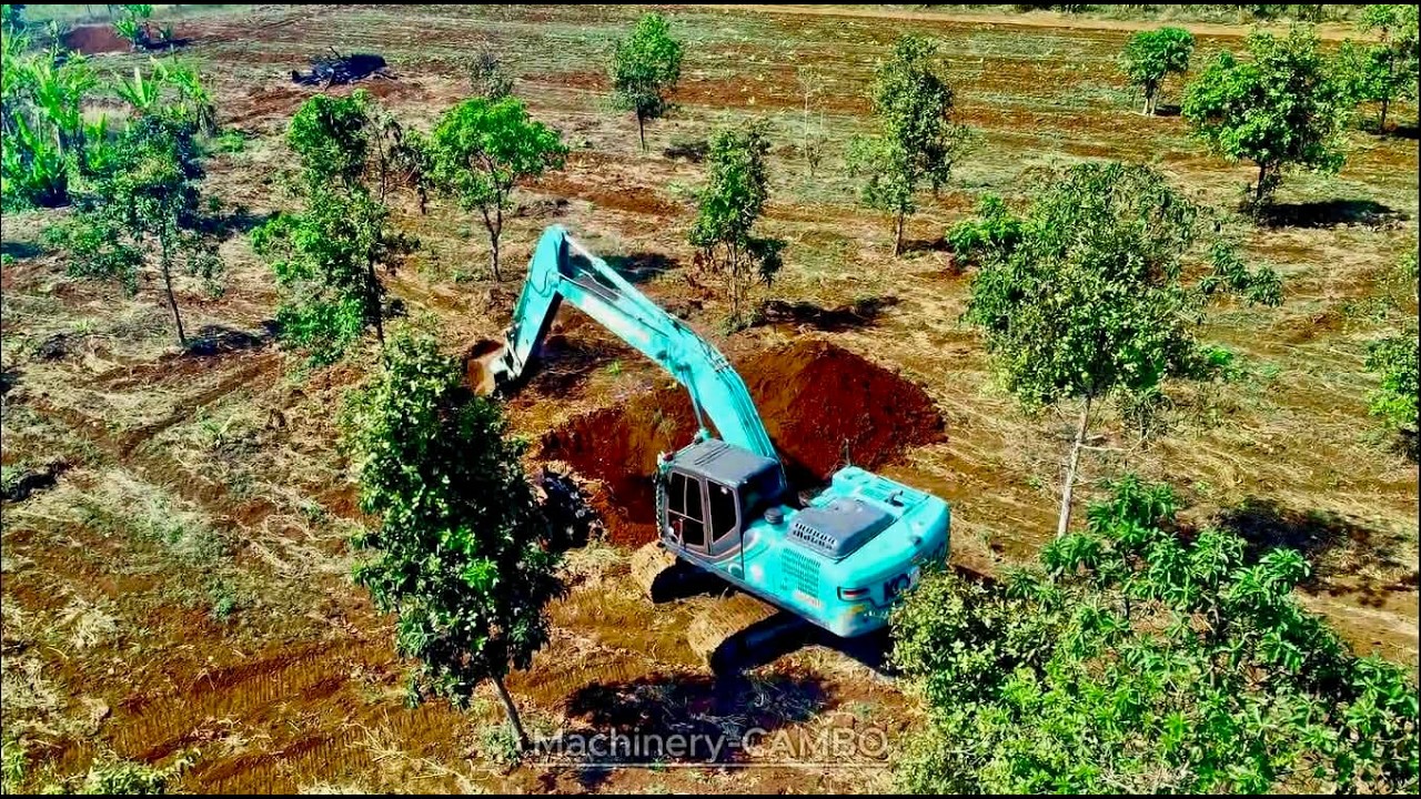 Today, a new Excavator driver was used to replace the work #kobelcosk200