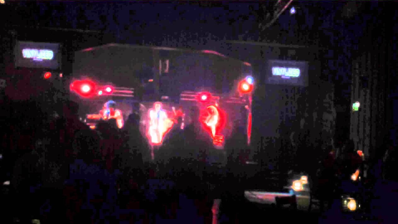 House of Pain - Jump Around - Vinylized