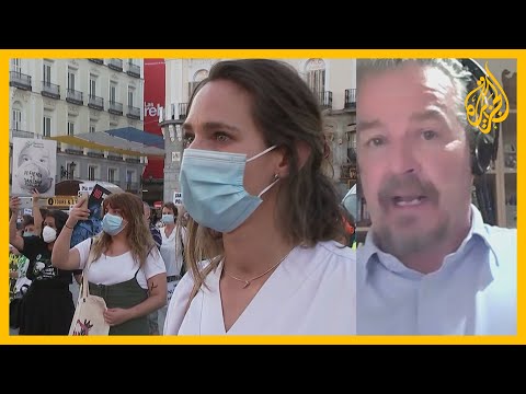المجلس الدولي للممرضين يدق ناقوس الخطر: طواقمنا ما زالت تواجه خطر الموت.. رئيس المجلس يتحدث للجزيرة