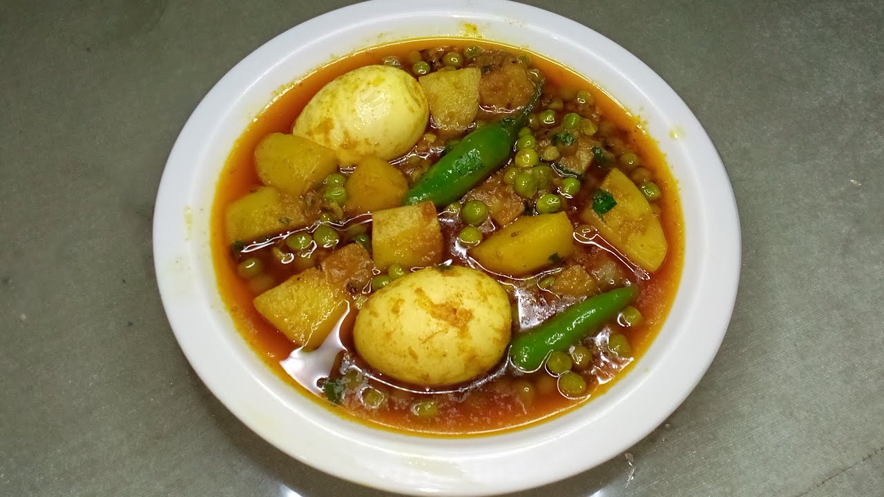 Winter Special Aloo Matar Anday Ka Salan | Easy Desi Egg Curry