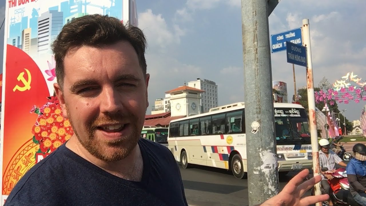 How to Cross the Street in Vietnam - Camels & Chocolate: Travel