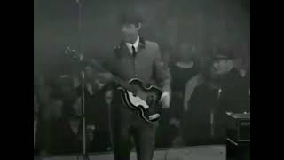 The Beatles - Roll Over Beethoven (Washington Coliseum 1964)