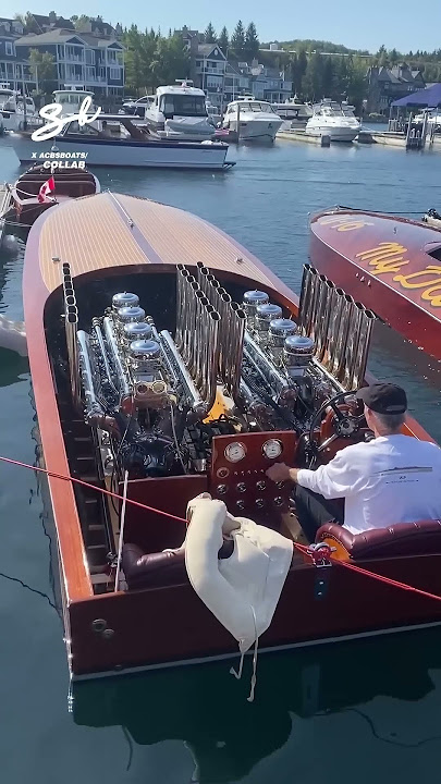 Just wait until you hear these twin V16s fire up🔥🤯#racingboat #engine #rawpower
