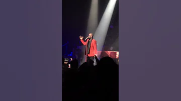 R Kelly Christmas Concert "When A Woman Loves" - Minneapolis Orpheum 12.10.16