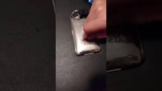 iPod scratch test
