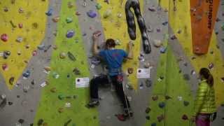 James Pearson - Stamina Training - Part 2 - Power endurance training between 15 and 30 moves...