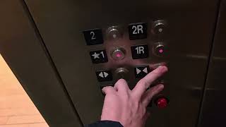 Schindler 330A Hydraulic Elevator at Crate & Barrel In Geneva, IL