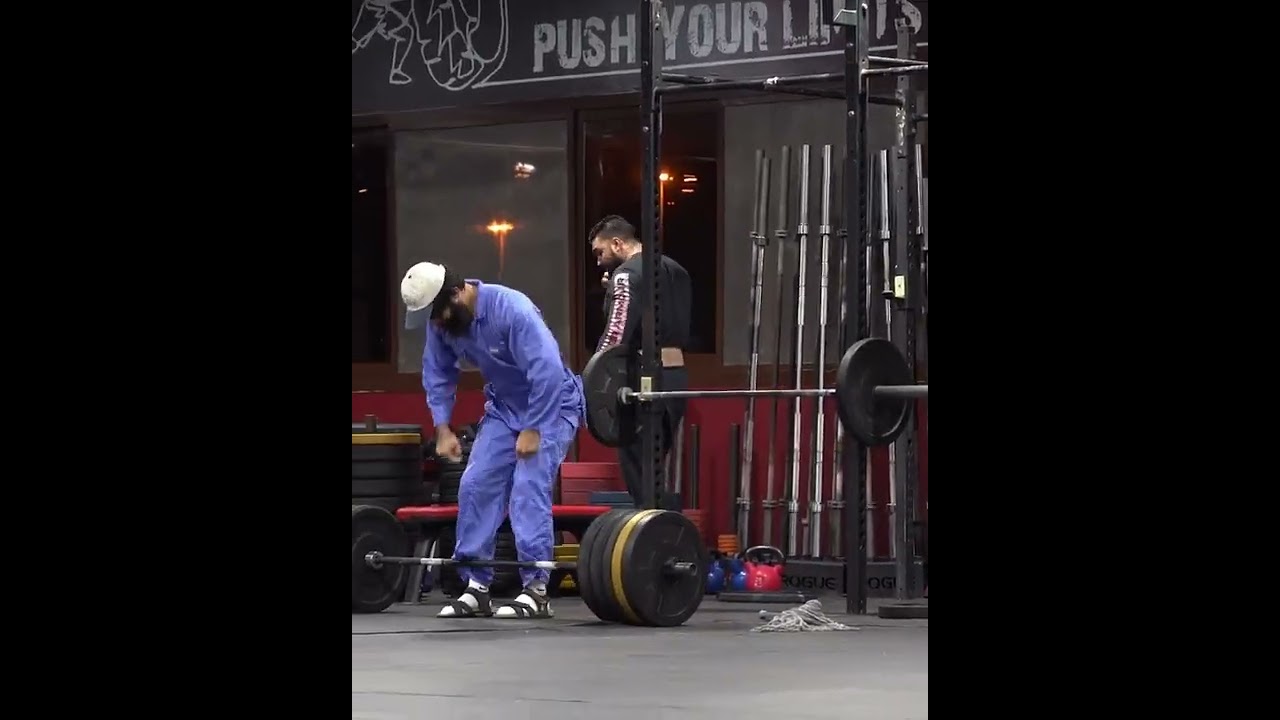 Elite Powerlifter Pretended to be a CLEANER, Anatoly GYM PRANK, gymnasium, practical joke, Elite Powerlifter Pretended to be a CLEANER  #anatolyprank #anatoly #vladimirshmondenko #viral #gymprank #funnyprank  #fitness #fitnesslife #fitnesstips