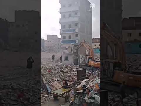 هدم البيت امام السكان ف نادي الصيد