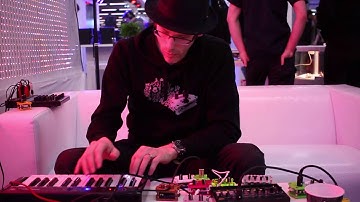 Filip Vandueren jamming on Patchblocks @ Musikmesse 2016
