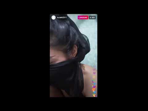 #Live #Bigolivekeindahan | Cewek mandi Live Ig kelihatan putingnya, nonton sebelum ke hapus