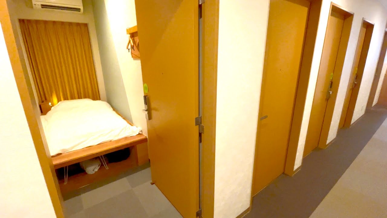 capsule hotel  Update New  Nghỉ tại Khách sạn Khoang ngủ Hoàn toàn Riêng tư của Kyoto | Khách sạn Pocket Karasuma Gojo