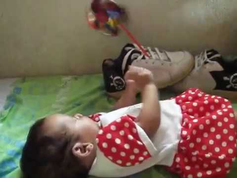 criatividade do papai pra bebe nao chora