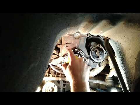 Chevrolet Niva --  Замена заднего сальника коленвала ( тефлоновый ) .