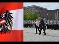 Militärische Ehren - Österreichs Verteidigungsminister Mario Kunasek