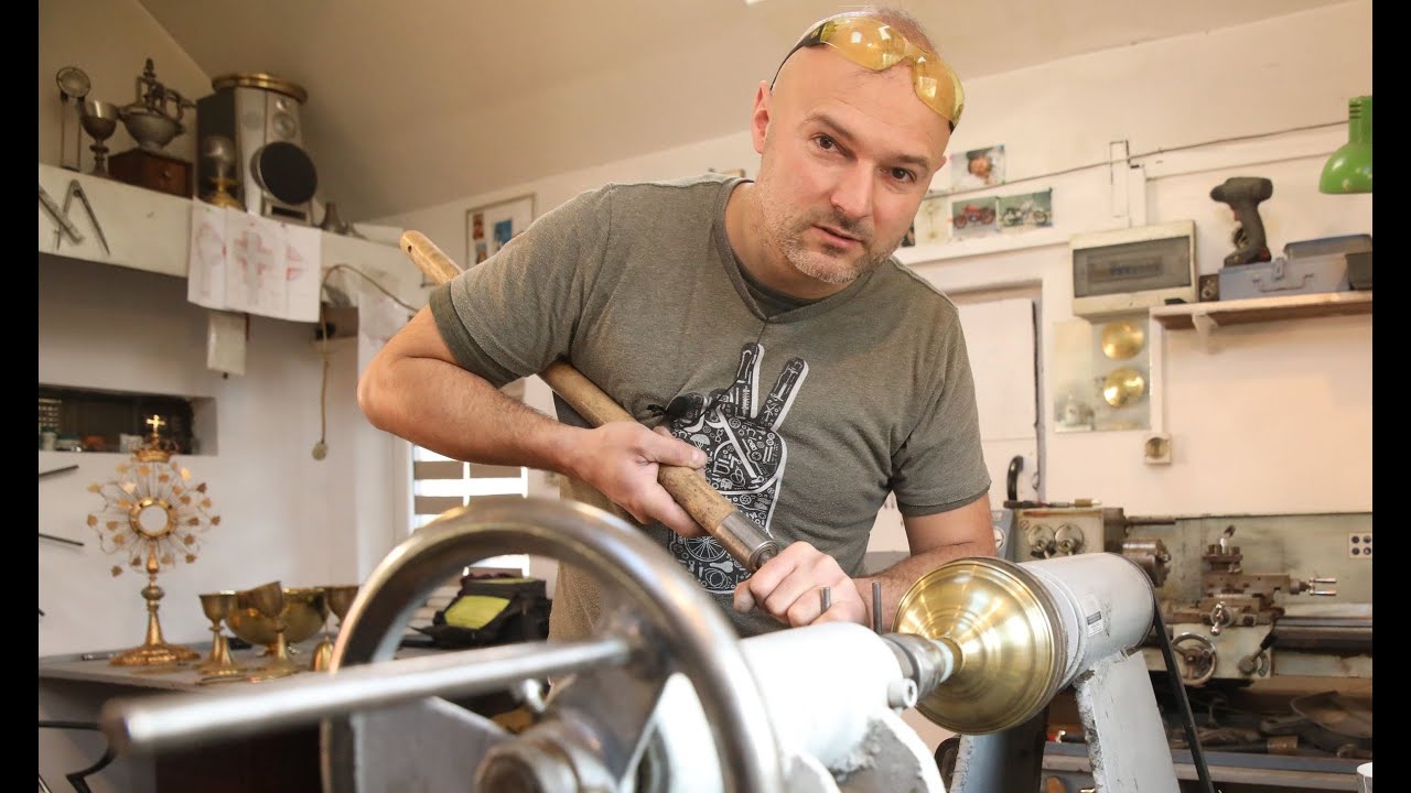 PLUS - Człowiek który został drykierem