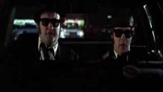 Video thumbnail of "Blues Brothers - Mall Car Chase"