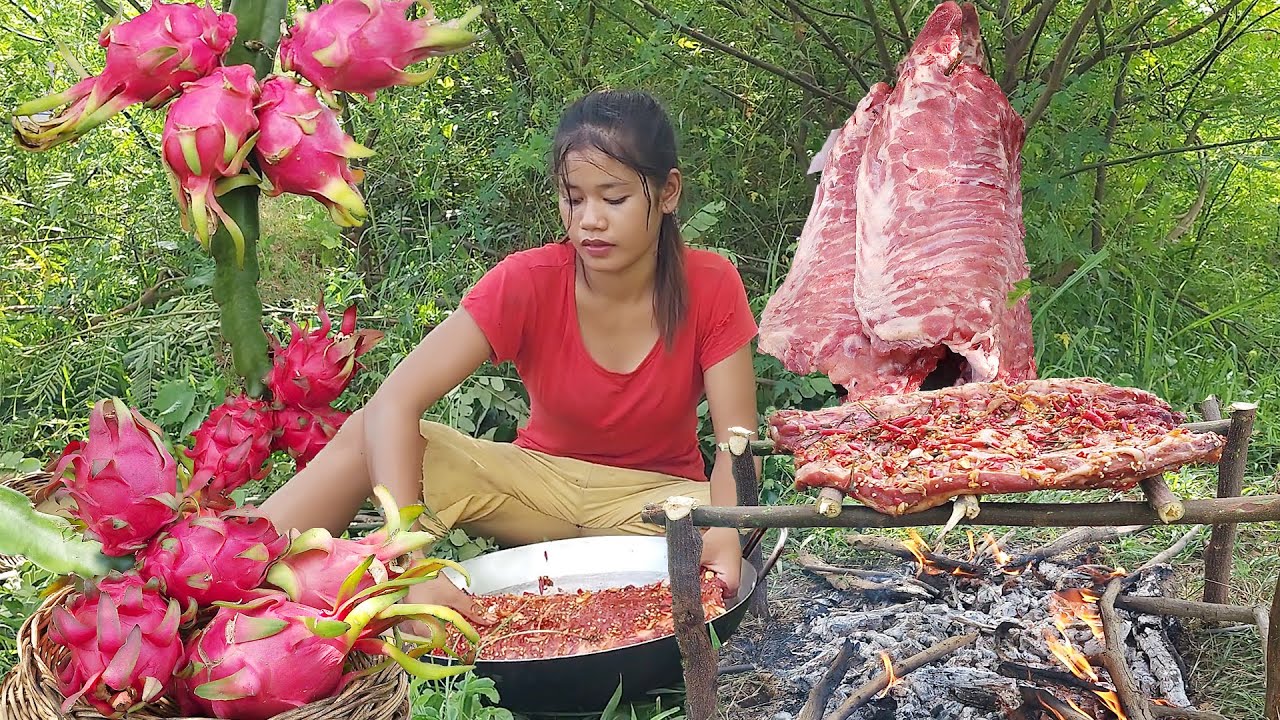 Natural dragon fruit and Pork ribs spicy roasted for lunch - Solo ...