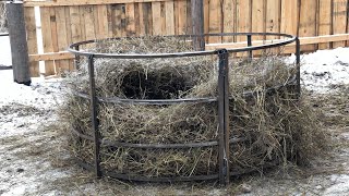 видео: Кормушка для быков под тюк . картинка: Кормушка для быков под тюк .