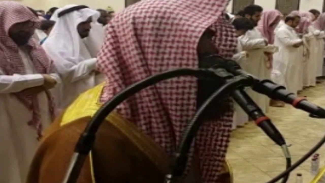 صلاة التراويح كامله الليله 19 للقارئ الشيخ محمد اللحيدان 1438