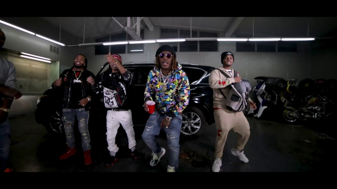 CML  "FINALLY FAMOUS" (Official Video)  Produced by BARRI TRAXX