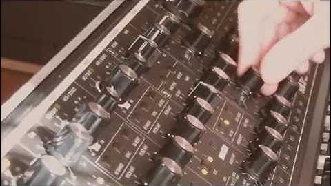 HOW I PLAY with Moog Sub 37 + Ableton Push + Prophet VSTi  from Mynameis #1