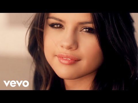 Selena Gomez &amp; The Scene - Who Says