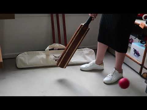 Vintage Cricket by Easy Days | queenb.co.nz