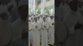 Download Lagu Rombongan Maulid Ar-raudhah sekumpul MP3