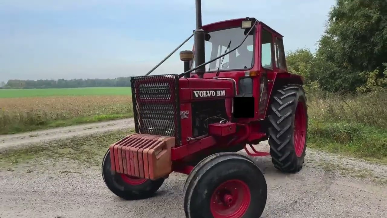 Traktor VOLVO-BM T 700
