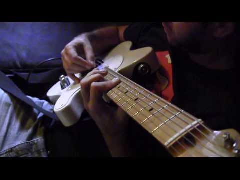 Tangled Horns -