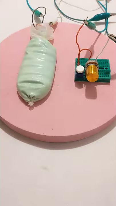 Blõp Non-Newtonian Fluid/Vibrator Prototype