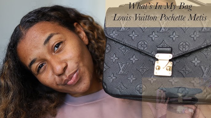 What's in my bag! Louis Vuitton Pochette Métis Tourterelle (Turtledove) -  review and how I got it! 