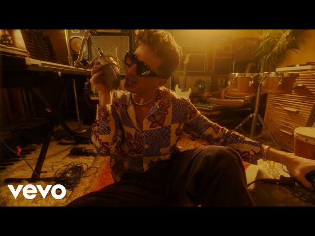 Calvin Harris - Obsessed (Official Video) Ft Charlie Puth &Amp; Shenseea